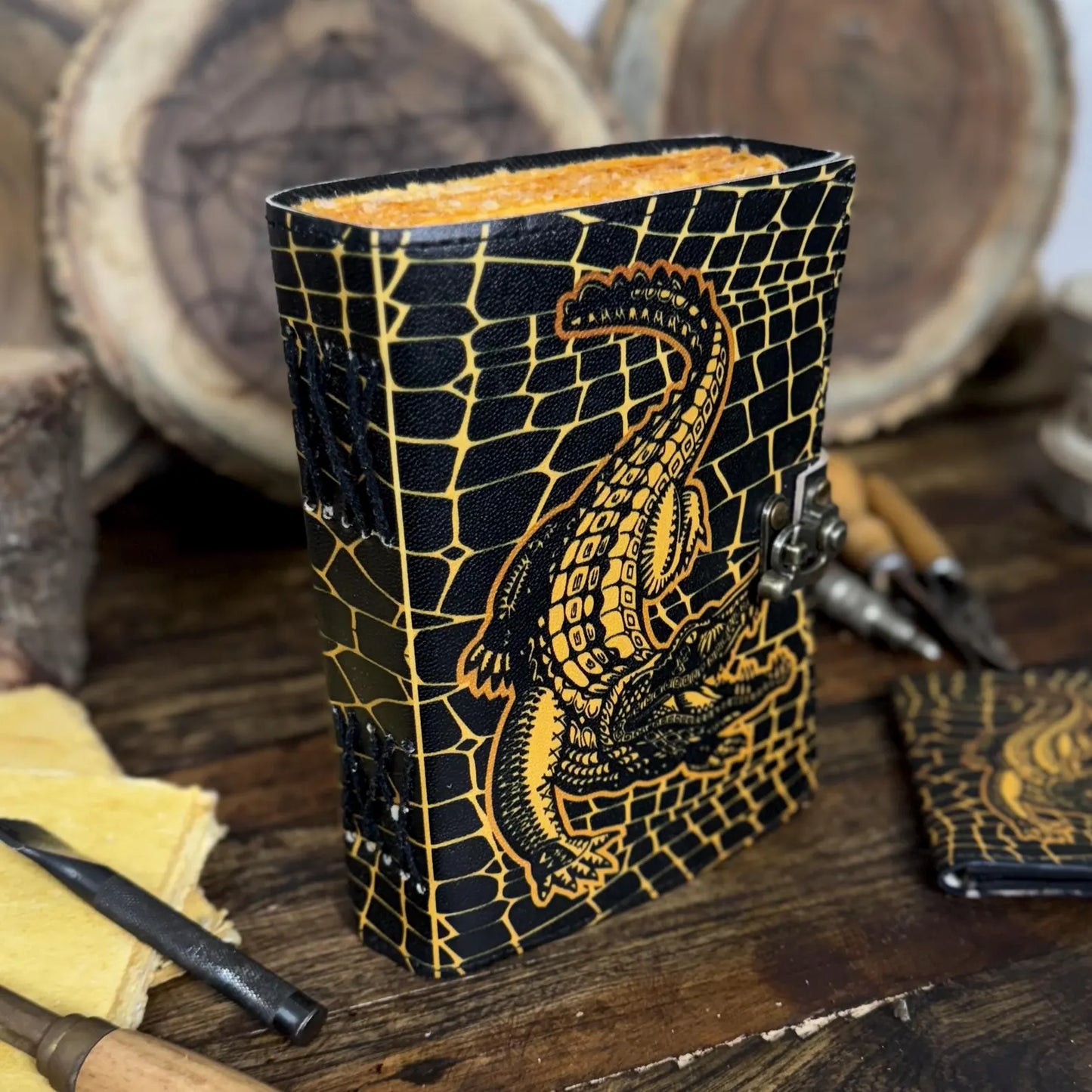 Crocodile Leather Journal – Handmade Grimoire, Spell Book, Book of Shadows, Vintage Sketchbook - Hana Exports